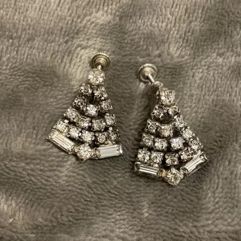 Rhinestone Clip On Earrings - Vintage